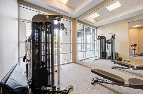 Photo 8 at 322 - 2396 Major Mackenzie Drive, Maple, Vaughan