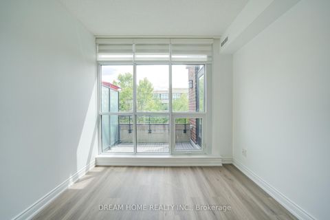 Photo 34 at 322 - 2396 Major Mackenzie Drive, Maple, Vaughan