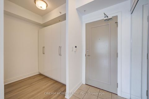 Photo 43 at 322 - 2396 Major Mackenzie Drive, Maple, Vaughan