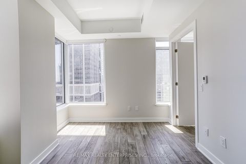 Photo 17 at 2409 - 11 Yorkville Avenue, Annex, Toronto