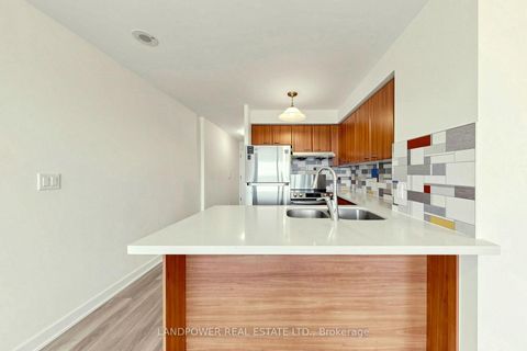 Photo 10 at 1801 - 36 Lee Centre Drive, Woburn, Toronto