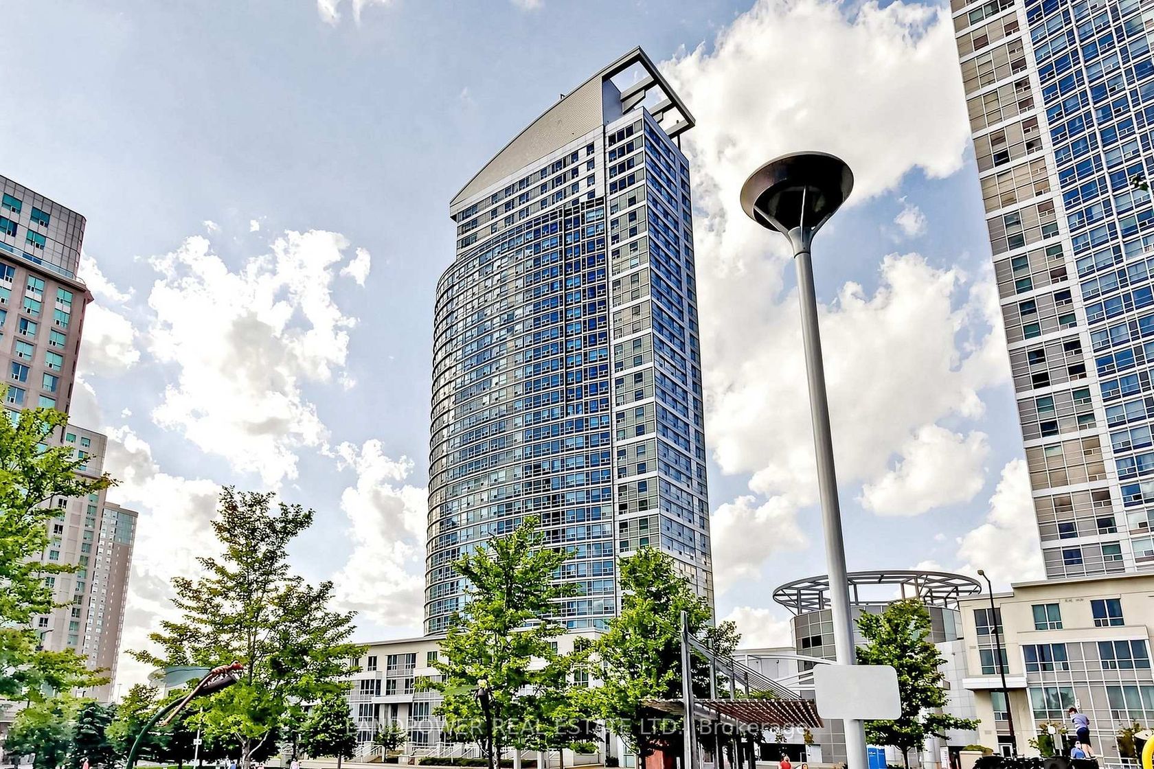 1801 - 36 Lee Centre Drive, Woburn, Toronto 
