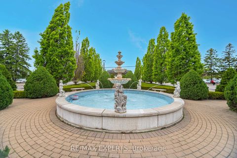 Photo 9 at 304 - 2504 Rutherford Road, Maple, Vaughan