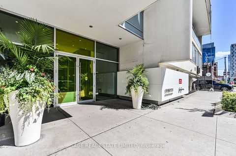 Photo 1 at 215 - 75 Portland Street, Waterfront Communities C1, Toronto