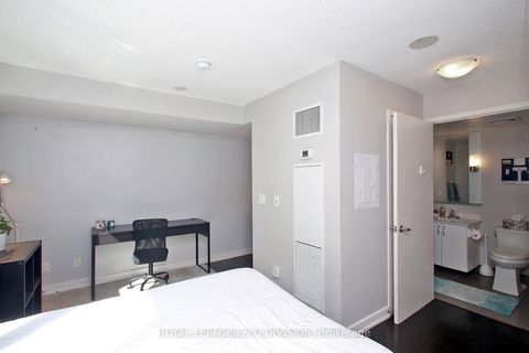 Photo 16 at 304 - 320 Richmond Street E, Moss Park, Toronto