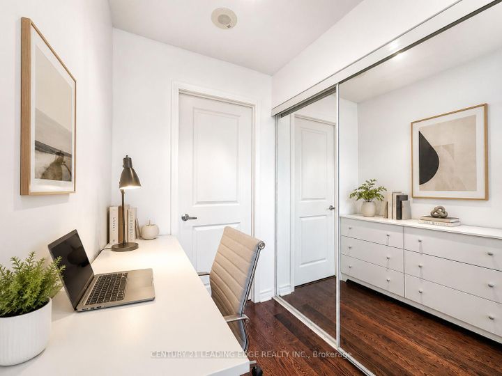 Photo 9 at 404 - 2885 Bayview Avenue, Bayview Village, Toronto