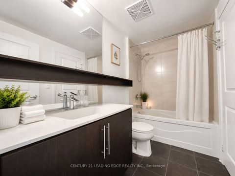 Photo 6 at 404 - 2885 Bayview Avenue, Bayview Village, Toronto