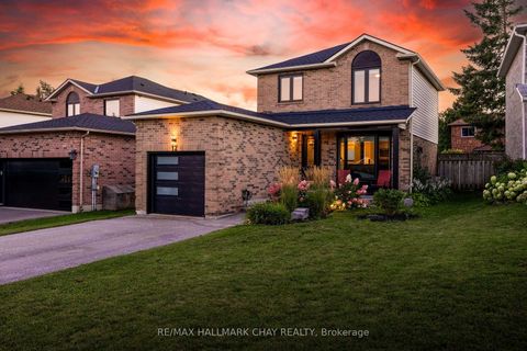 Photo 0 at 12 Grasett Crescent, West Bayfield, Barrie