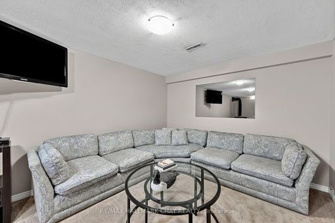 Photo 19 at 12 Grasett Crescent, West Bayfield, Barrie