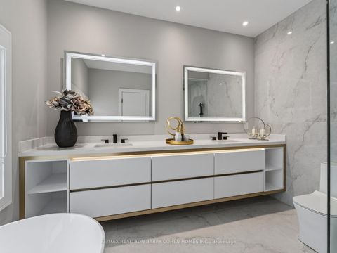 Photo 20 at 68 Lynnhaven Road, Lawrence, Toronto