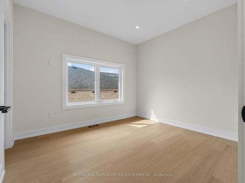 Photo 22 at 68 Lynnhaven Road, Lawrence, Toronto