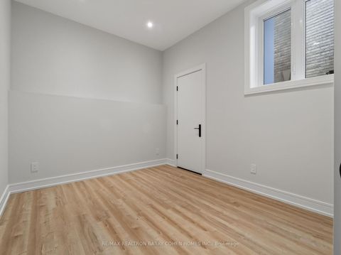 Photo 32 at 68 Lynnhaven Road, Lawrence, Toronto
