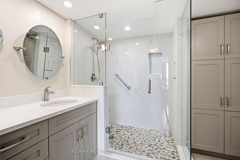 Photo 7 at 609 - 2 Covington Road, Lawrence, Toronto