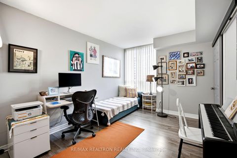 Photo 8 at 609 - 2 Covington Road, Lawrence, Toronto