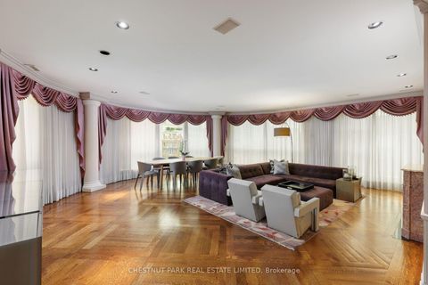 Photo 3 at 612 - 77 Avenue Road, Annex, Toronto