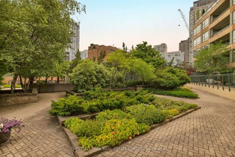 Photo 35 at 612 - 77 Avenue Road, Annex, Toronto
