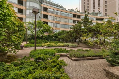 Photo 36 at 612 - 77 Avenue Road, Annex, Toronto