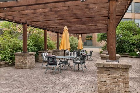 Photo 38 at 612 - 77 Avenue Road, Annex, Toronto