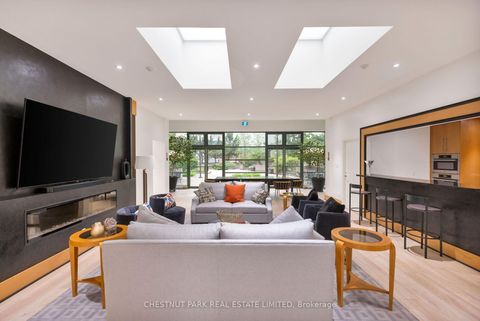 Photo 40 at 612 - 77 Avenue Road, Annex, Toronto