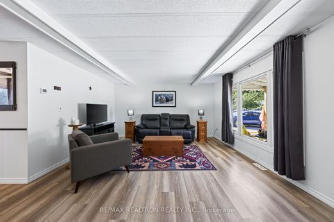Photo 4 at 25 Cherrywood Lane, Rural Innisfil, Innisfil