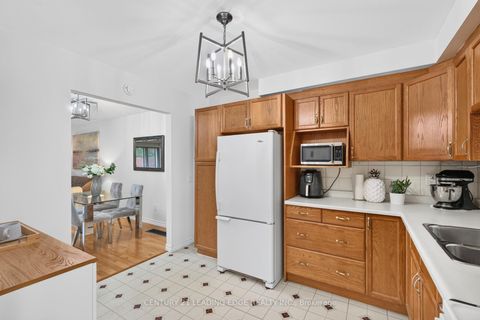 Photo 7 at 58 Valdor Drive, Agincourt North, Toronto