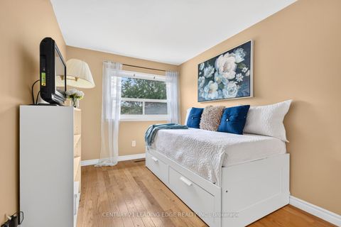 Photo 16 at 58 Valdor Drive, Agincourt North, Toronto
