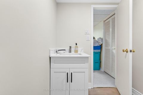 Photo 17 at 58 Valdor Drive, Agincourt North, Toronto