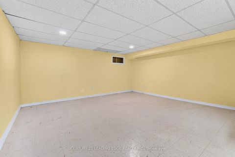 Photo 18 at 58 Valdor Drive, Agincourt North, Toronto
