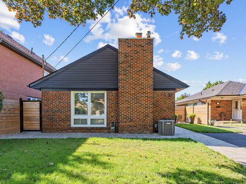 Photo 1 at 29 Sedgewick Crescent, Ionview, Toronto