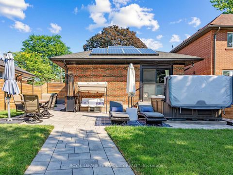 Photo 34 at 29 Sedgewick Crescent, Ionview, Toronto