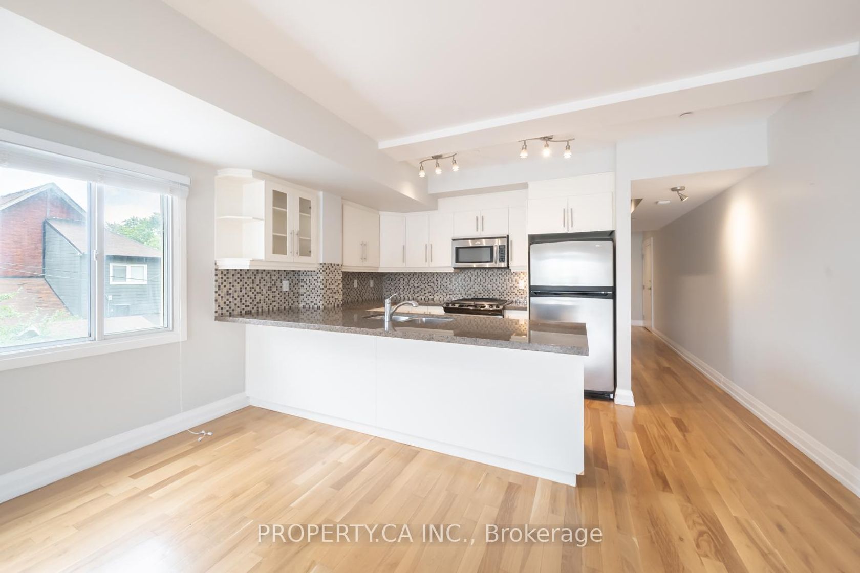 2 - 473 Dupont Street, Annex, Toronto 
