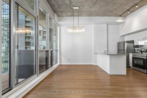 Photo 10 at 1606 - 375 King Street W, Waterfront Communities C1, Toronto