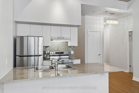 Photo 15 at 1606 - 375 King Street W, Waterfront Communities C1, Toronto