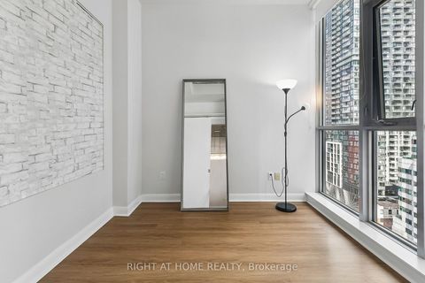 Photo 16 at 1606 - 375 King Street W, Waterfront Communities C1, Toronto