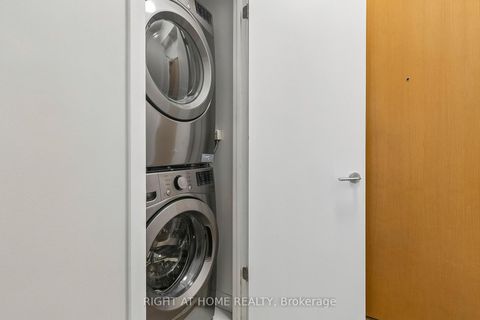 Photo 23 at 1606 - 375 King Street W, Waterfront Communities C1, Toronto