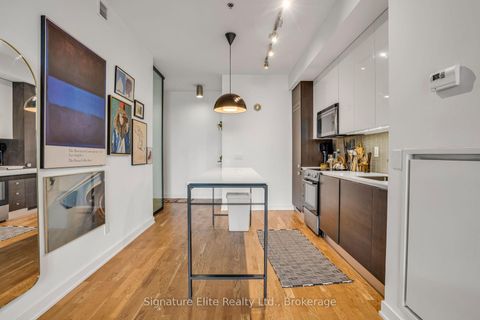 Photo 11 at 402 - 8 Dovercourt Road, Little Portugal, Toronto
