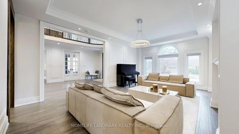 Photo 4 at 20 Blaine Drive, Don Mills, Toronto