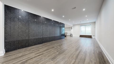 Photo 33 at 20 Blaine Drive, Don Mills, Toronto