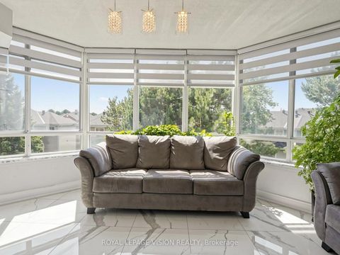 Photo 9 at 419 - 11753 Sheppard Avenue E, Rouge E11, Toronto