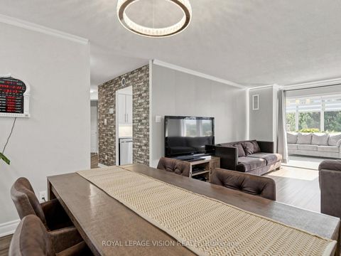 Photo 15 at 419 - 11753 Sheppard Avenue E, Rouge E11, Toronto