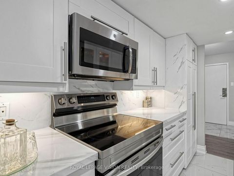 Photo 18 at 419 - 11753 Sheppard Avenue E, Rouge E11, Toronto
