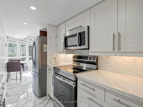 Photo 19 at 419 - 11753 Sheppard Avenue E, Rouge E11, Toronto