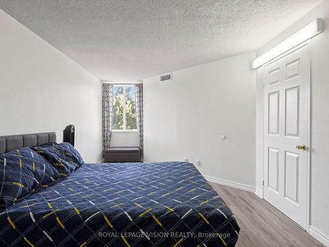 Photo 22 at 419 - 11753 Sheppard Avenue E, Rouge E11, Toronto