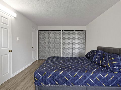 Photo 23 at 419 - 11753 Sheppard Avenue E, Rouge E11, Toronto
