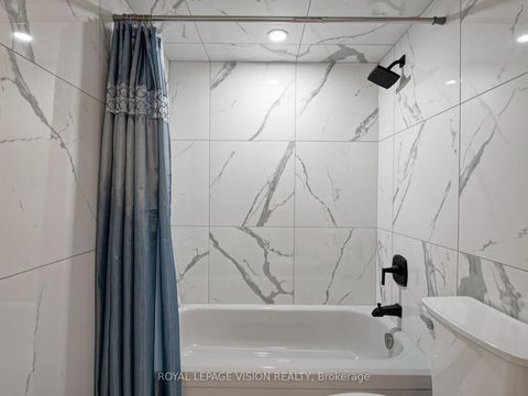 Photo 32 at 419 - 11753 Sheppard Avenue E, Rouge E11, Toronto
