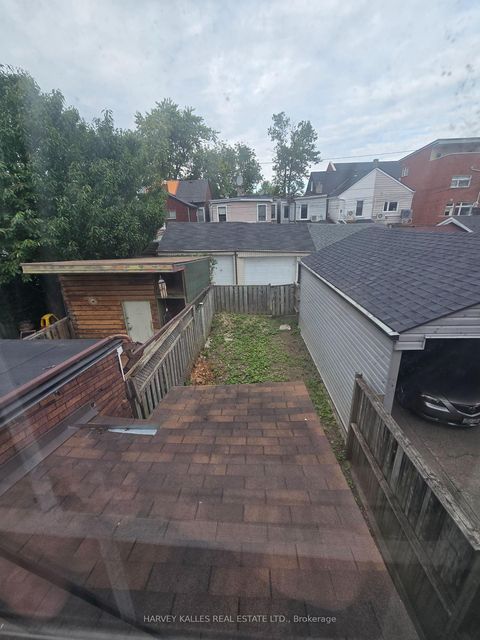 Photo 3 at 12 Whitaker Avenue, Niagara, Toronto