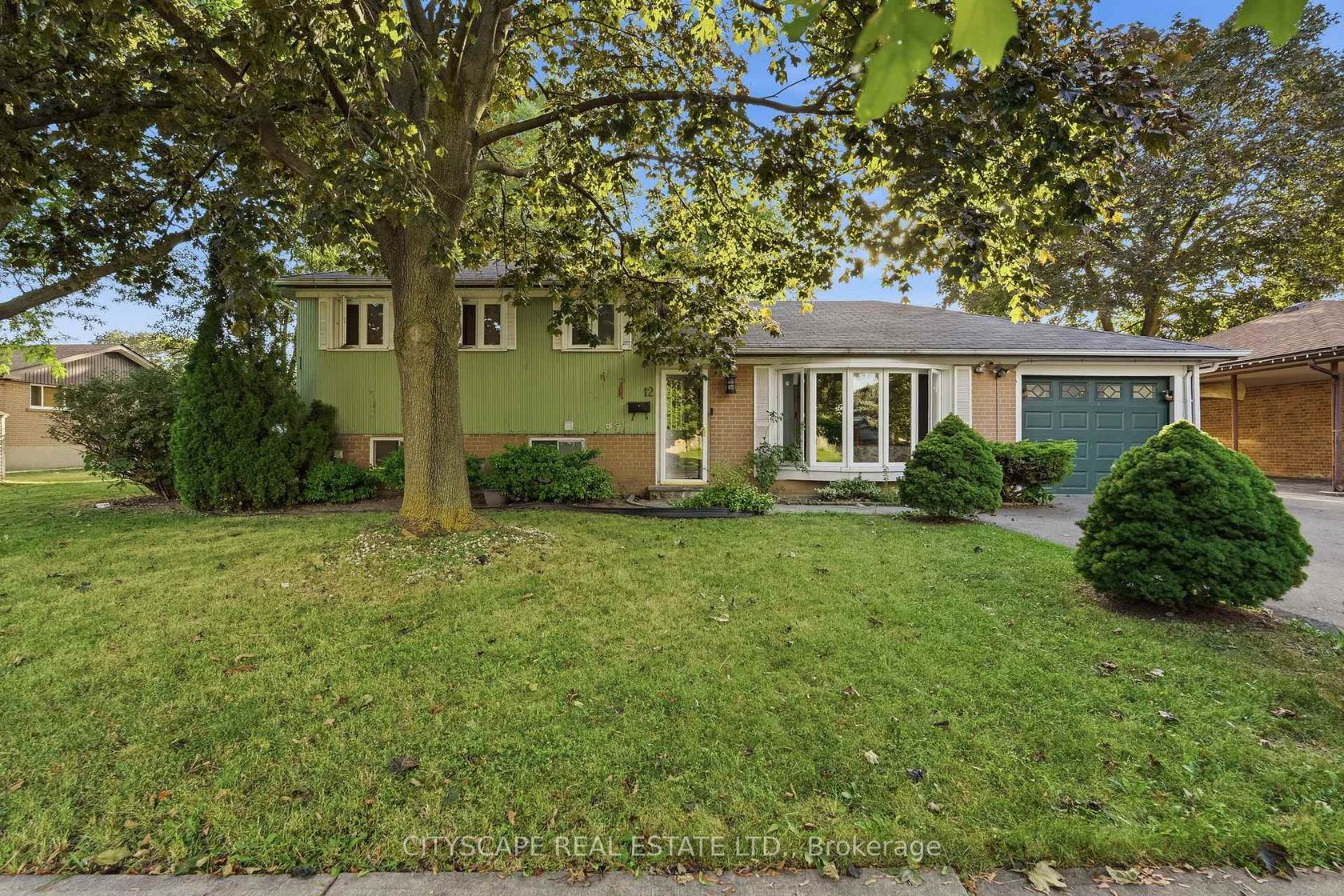 12 Vanderbrent Crescent, Richview, Toronto 