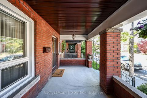 Photo 3 at 553 Runnymede Road, Junction Area, Toronto