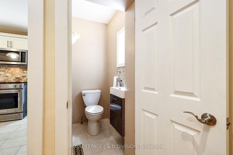 Photo 8 at 553 Runnymede Road, Junction Area, Toronto
