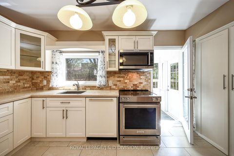 Photo 13 at 553 Runnymede Road, Junction Area, Toronto